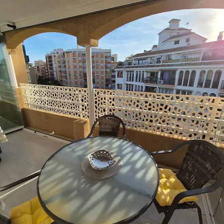 Apartament Piso Soleado En Apolo Vii