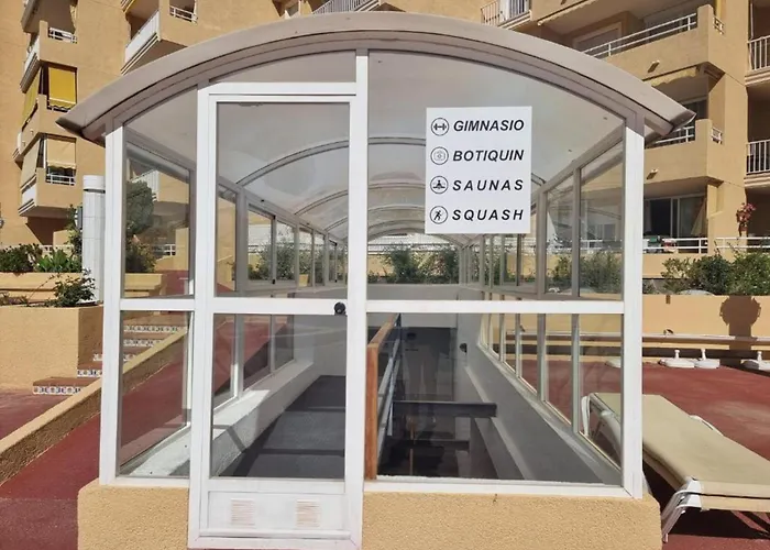 Piso Soleado En Apolo Vii Appartement