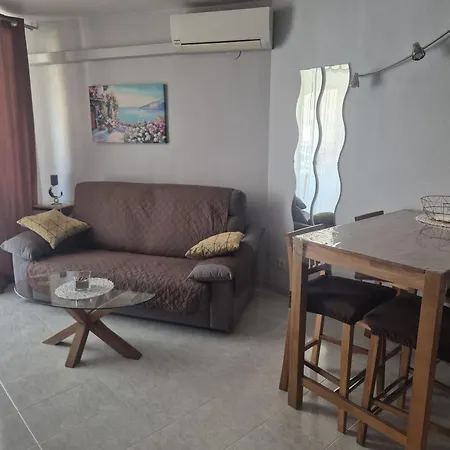 Piso Soleado En Apolo Vii קלפה